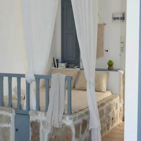 Santorini With Hot Tub Vakantiehuis